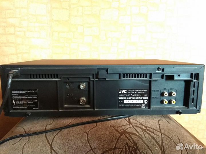 Видеомагнитофон