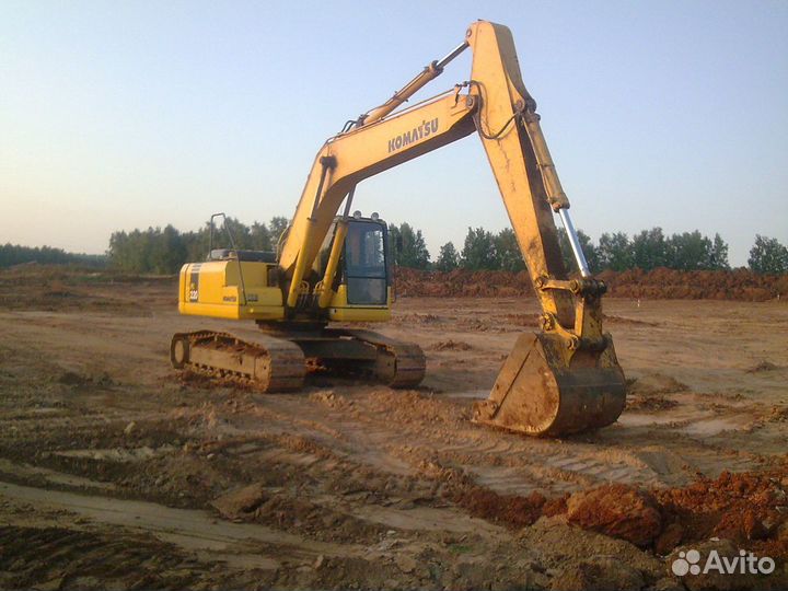 Машинист гусеничного экскаватора