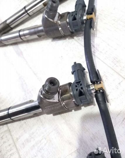 Форсунка топливная Hyundai Santa Fe 4