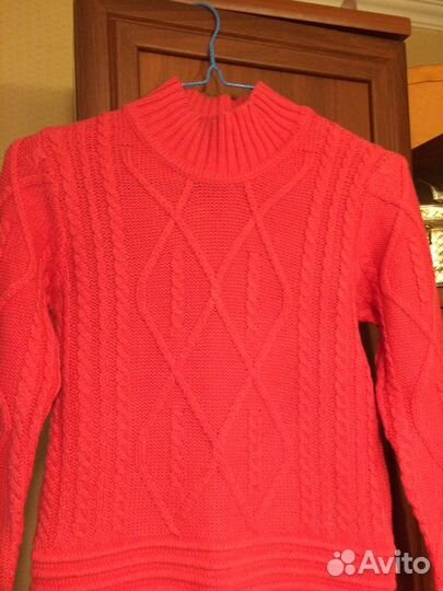 Свитер на девочку