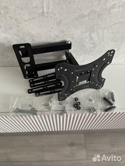 Кронштейн для телевизора наклонно поворотный