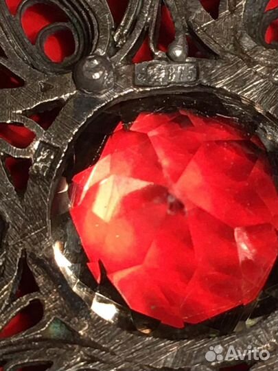 Брошь антикварная 875