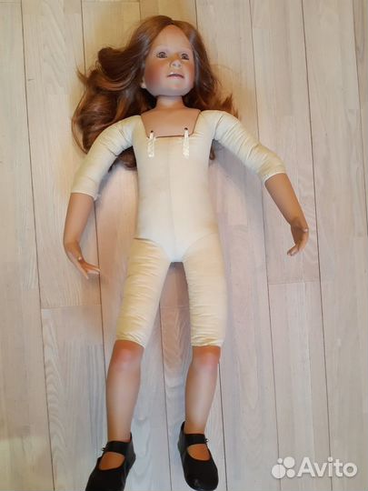 Кукла фарфоровая коллекционная от Памелы Эрф