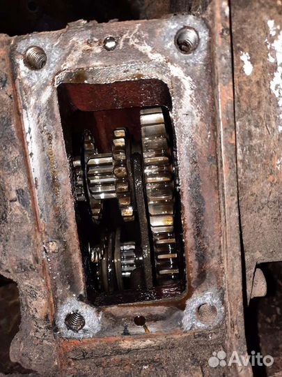 Новая Коробка УАЗ 469,3303нового,старого образца