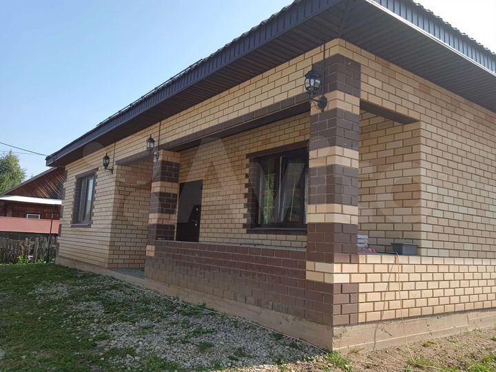 Дом 140 м² на участке 9 сот.