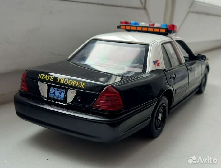 Ford crown victoria 1/24
