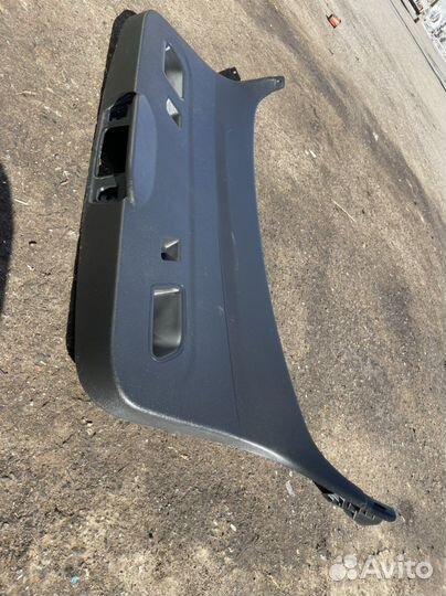 Бмв 1 f20 обшивка крышки багажника