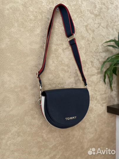 Сумка женская tommy hilfiger