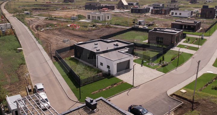 Коттедж 224 м² на участке 10 сот.