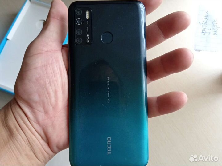 Телефон techno spark5