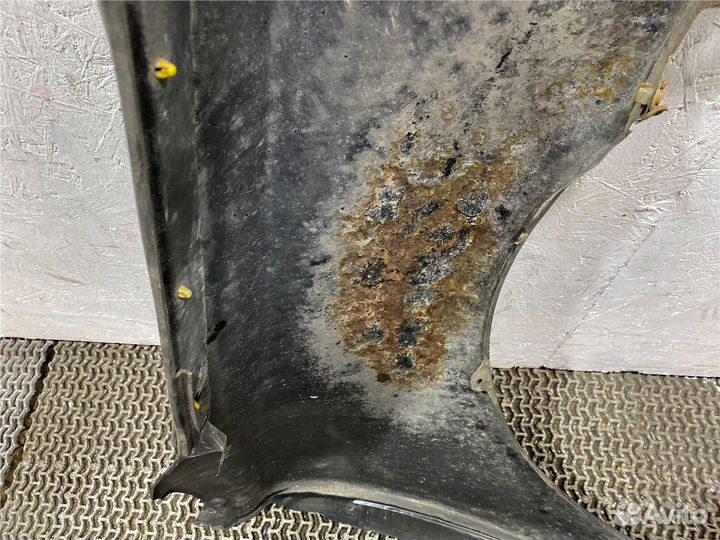 Крыло Toyota Avensis 2, 2006