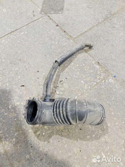 Патрубок воздушного фильтра kia cerato 3