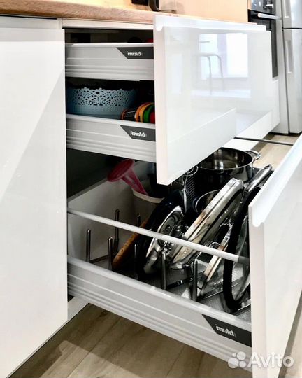 Кухни на заказ. Cкидкa нoвoceлaм 7