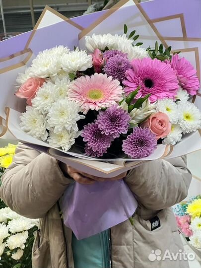 Бесплатно Доставка цветов и букетов