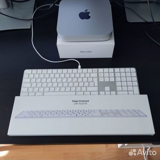 Apple Mac mini m1 8/512 + клавиатура