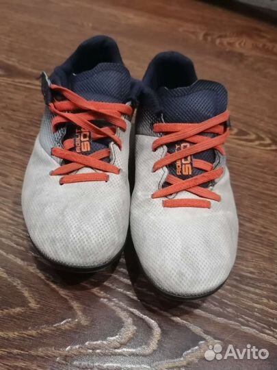 Детские футбольные бутсы 33 размер