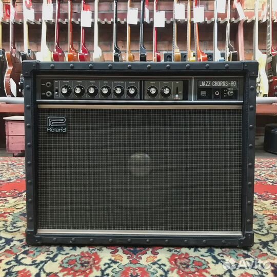 Комбоусилитель гитарный Roland JC-60 Jazz Chorus