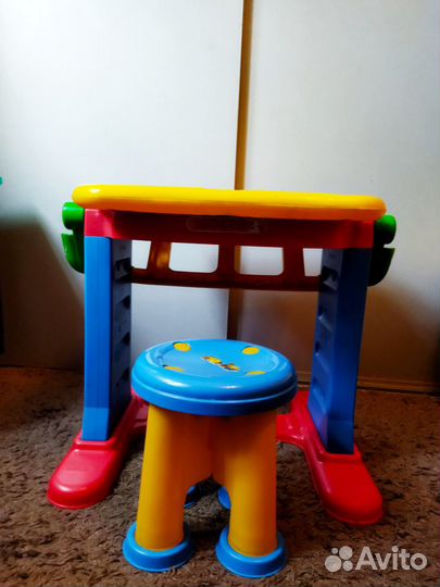 Стол-доска + стул детский