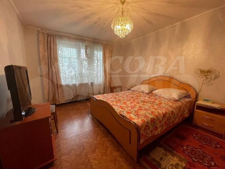 2-к. квартира, 66,2 м², 1/10 эт.