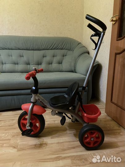 Детский велосипед с родительской ручкой