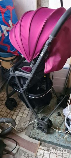 Прогулочная коляска