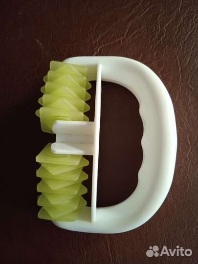 Массажер для шеи и спины