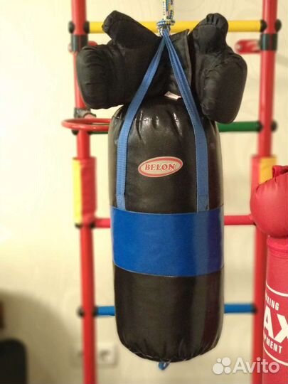 Боксерская груша + перчатки