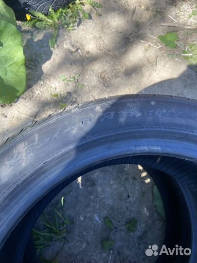 Pirelli P Zero 275/40 R19
