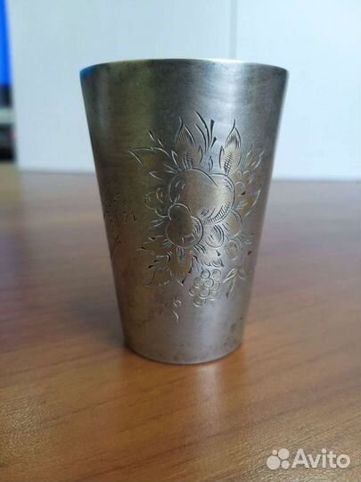 Серебряная стопка