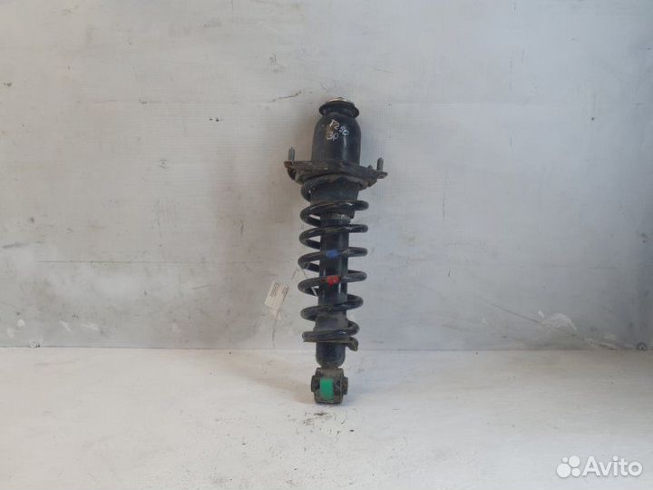 Амортизатор задний правый Toyota Avensis 2