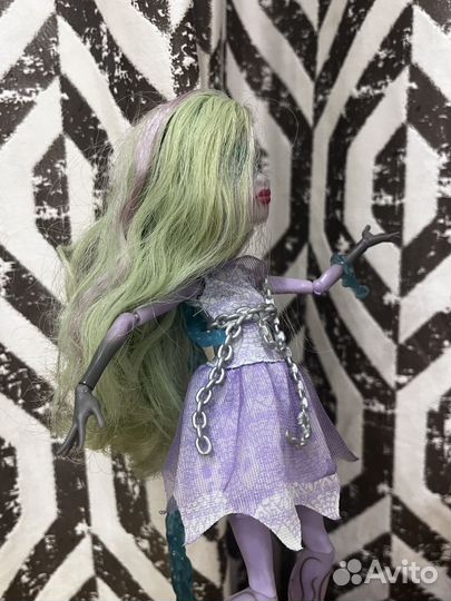 Кукла монстер хай твайла обмен