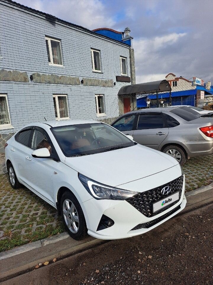 Hyundai Solaris: фото владельца