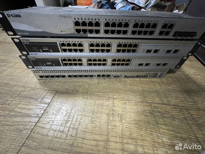 Коммутатор D-Link DGS-1210-28