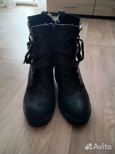Ботинки женские 40 размер