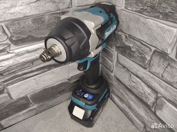 Гайковерт 700 Nm бесщеточный Makita