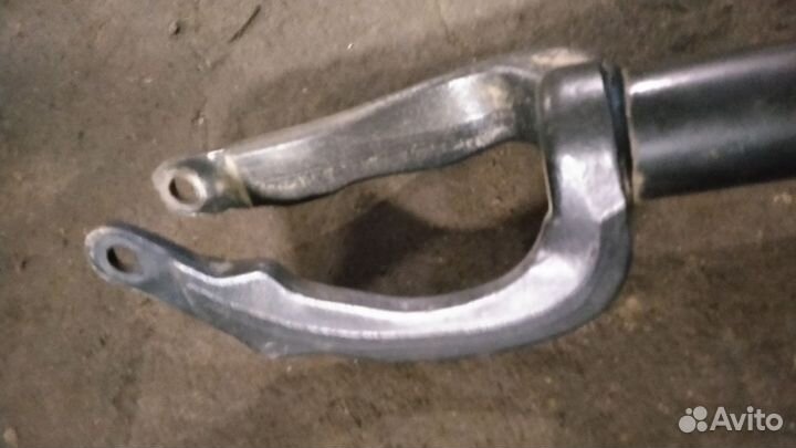 Амортизатор передний левый для BMW F10/F11