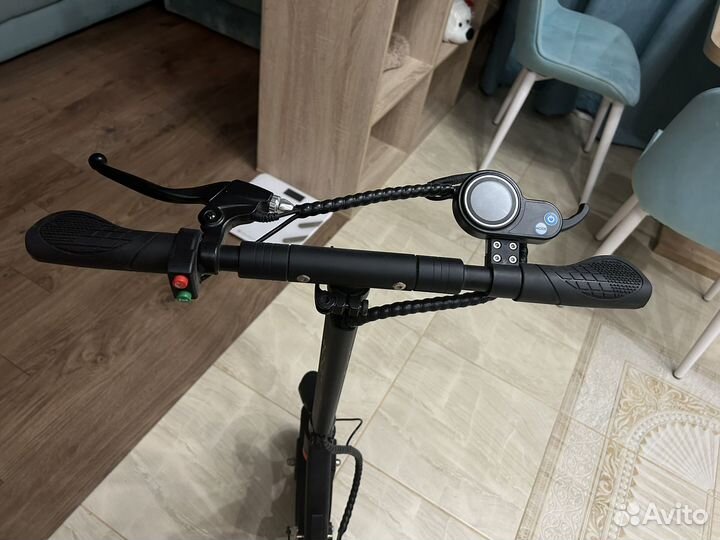 Электросамокат joyor y1