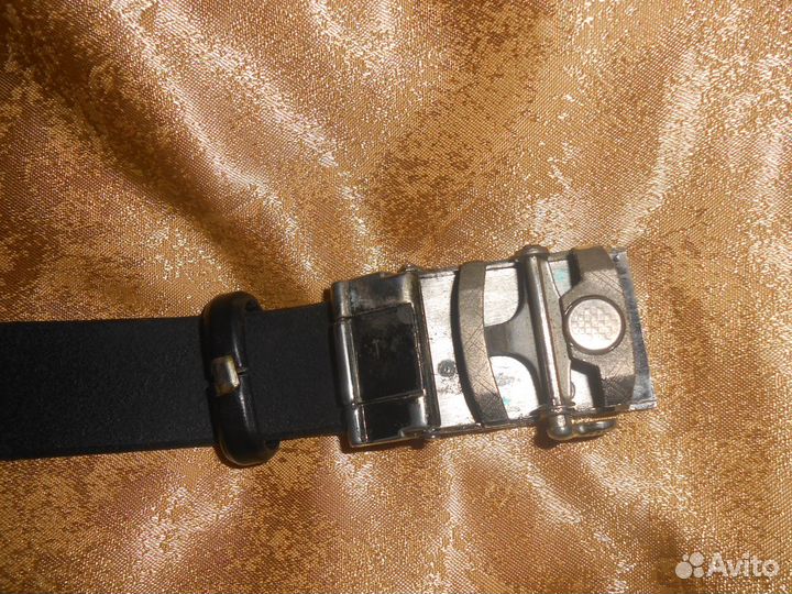 Мужской кожаный ремень