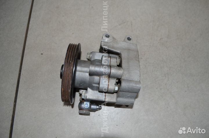 Насос гура 1.6 1.8 бензин Cruze Astra J