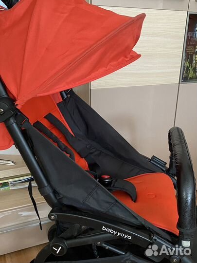 Прогулочная коляска yoya