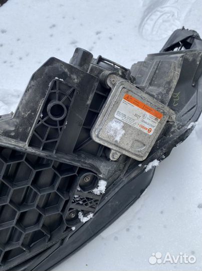 Фара (правая) Land Rover Discovery Sport