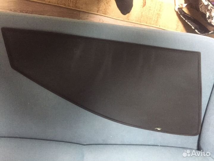 Продам шторки toyota rav 4