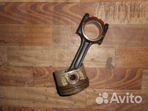 Поршень с шатуном Volvo 960 1994-1998