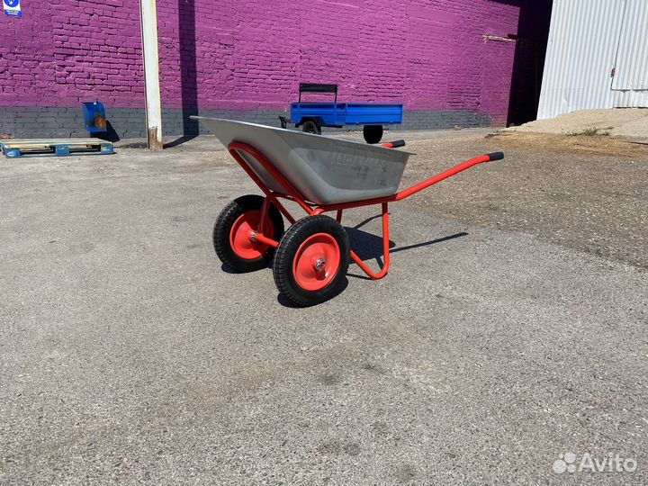 Строительная/садовая тачка brait