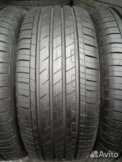 Goodyear EfficientGrip Performance 215/55 R17 94V