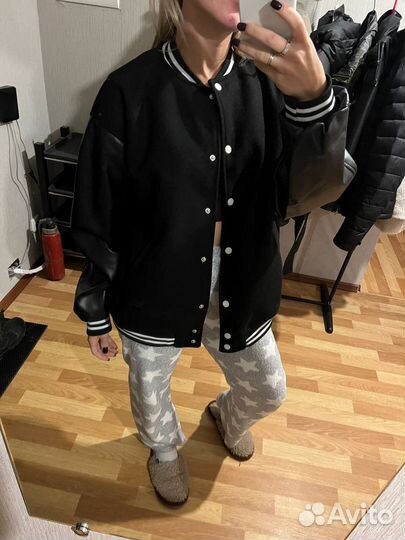 Бомбер женский