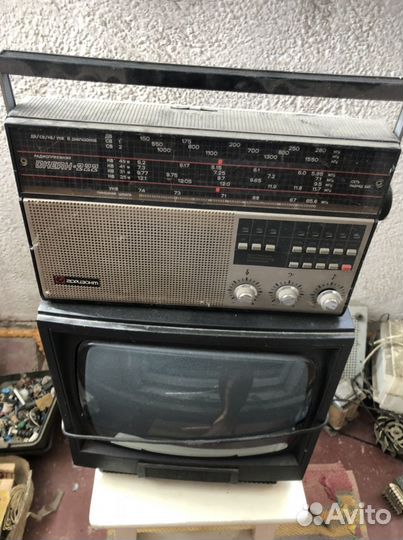 Телерадиотехника старая