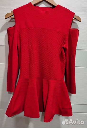 Свитер женский