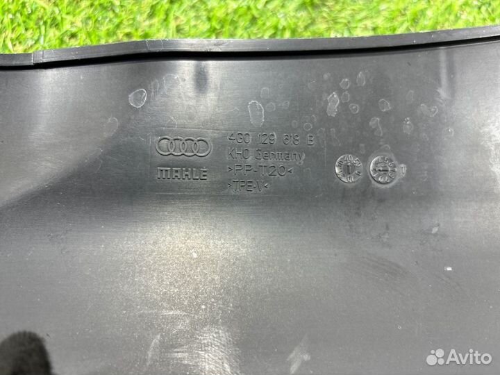 Воздухозаборник Audi A6 C7 2011