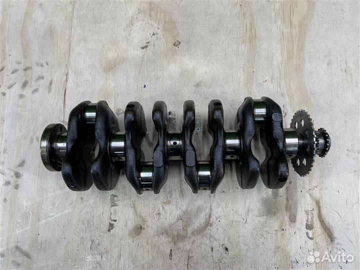 Коленвал Toyota Voxy ZRR75 3zrfae 2009